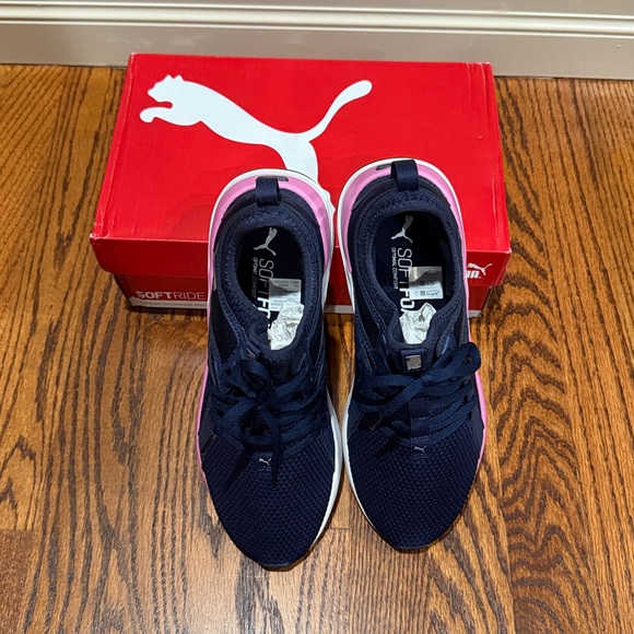Puma Dark Blue and Pink Athletic Shoes - Picture 1 of 6